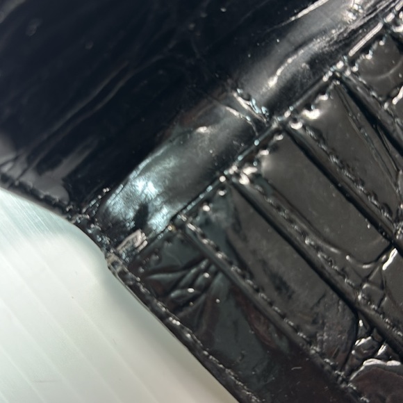 Guess Trifold Wallet with Rhinestone Accent - Picture 12 of 12